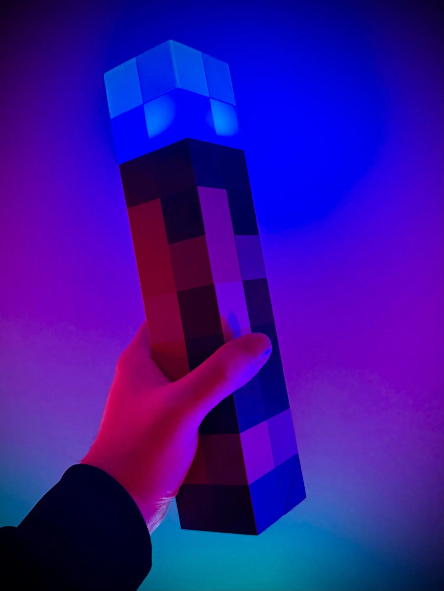 MC Game, Brownstone Torch Lamp, 4-Color Figure, LED Night Light, Decorative Bedroom Table Lamp, USB Charging